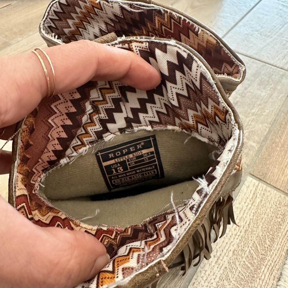 Roper Tan and Brown Fringe Western Boots - Picture 5 of 8
